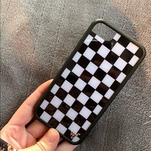 Wildflower Checkered iPhone 6/7/8 Case